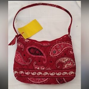 Vera Bradley mesa Red Cross body july 2006 -2008